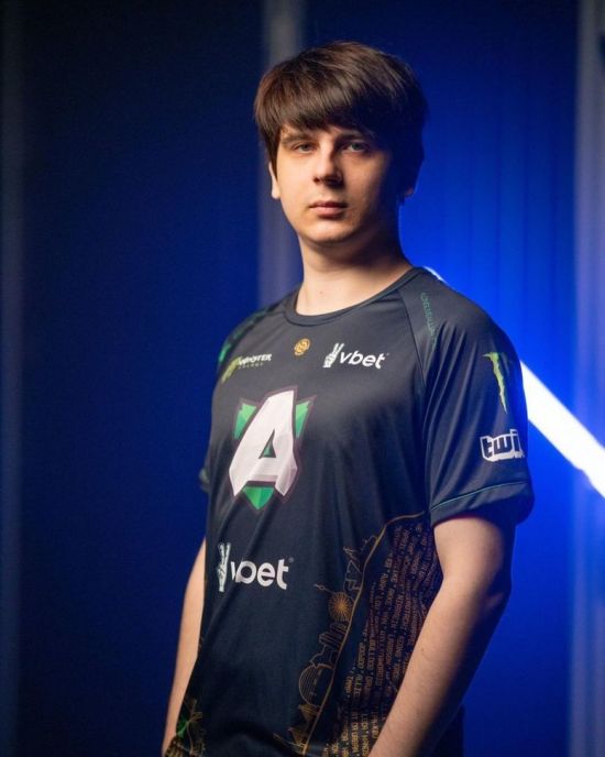 惠普暗影精灵 11 英雄联盟典藏版即将上市